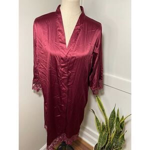 Kennedy Blue Burgundy Robe - 3/$25 - B10